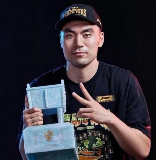 状元迪班萨:赢球为先,不争最佳新秀