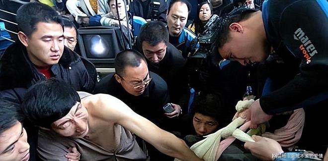 李平康:有个中超队工资突然断了,之前在外训练的账单也欠着