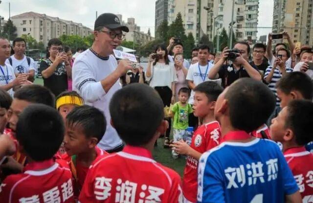 国乒包揽WTT美国大满贯男女双冠军