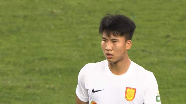 小布无缘决赛,卢宝会师卫冕冠军,西小将夺首冠汤千慧赢德比